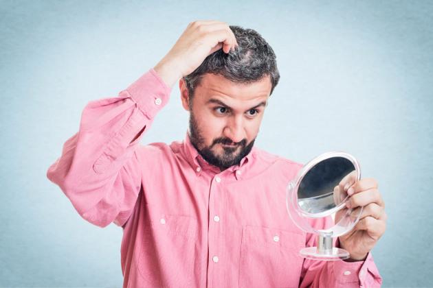 Capelli bianchi: tutto quello che c’è da sapere